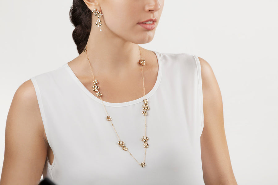 Ischia long necklace in 18kt yellow gold with white diamonds (3.05 carats)
