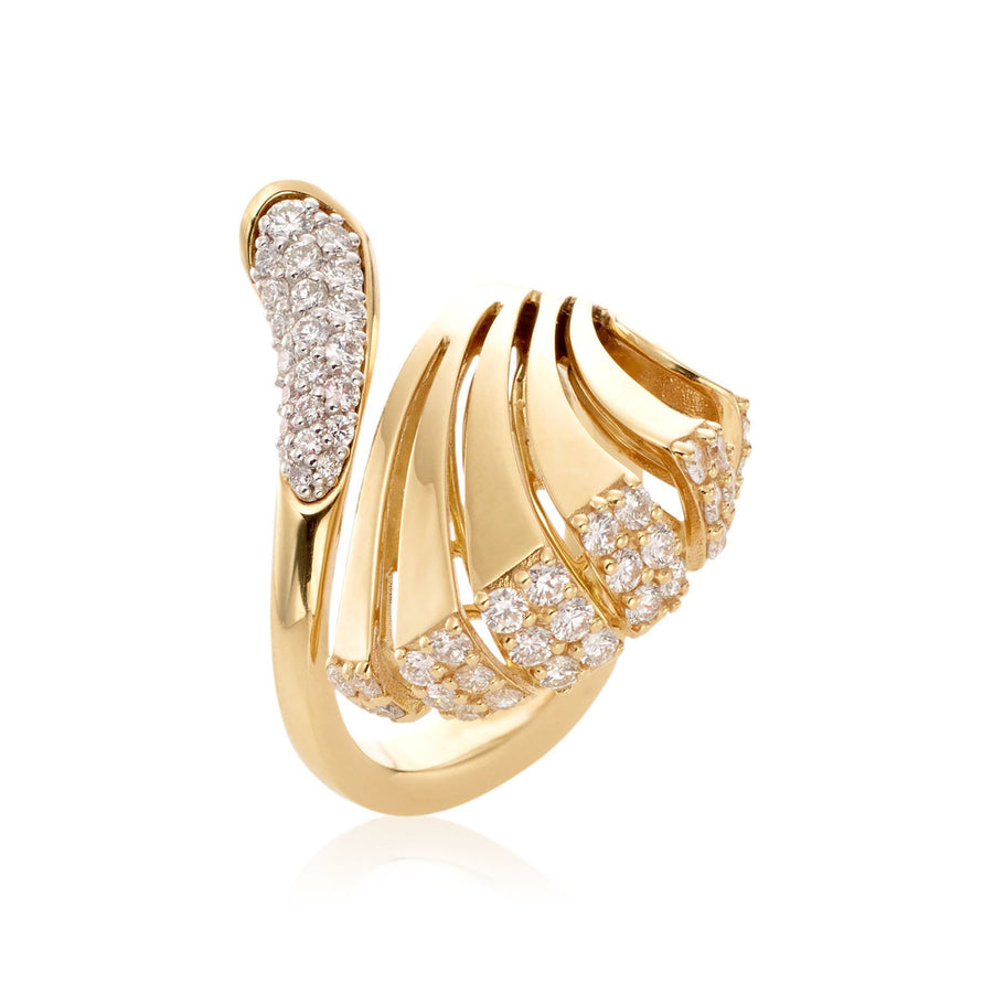 Raggi ring in 18K yellow gold with white diamonds
