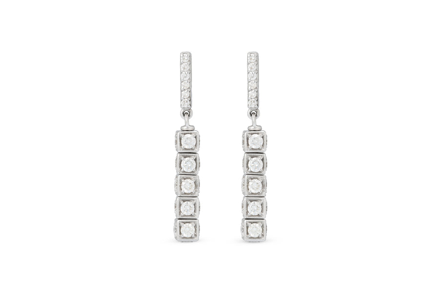 Faro drop earrings in 18kt white gold with rotating cube elements set with white diamonds (approx. 2.41 carats)