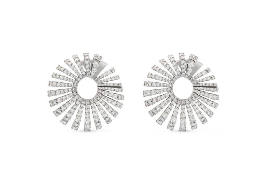 Raggi earrings in 18K white gold with white diamonds (approx. 6.40 carats)
